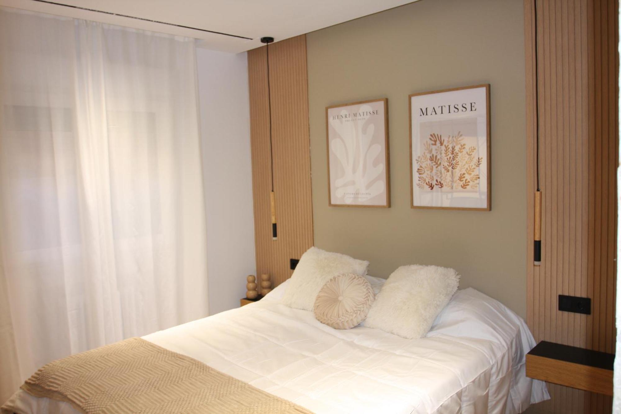 Apartamentos La Herradura Toneles Haro Exterior photo